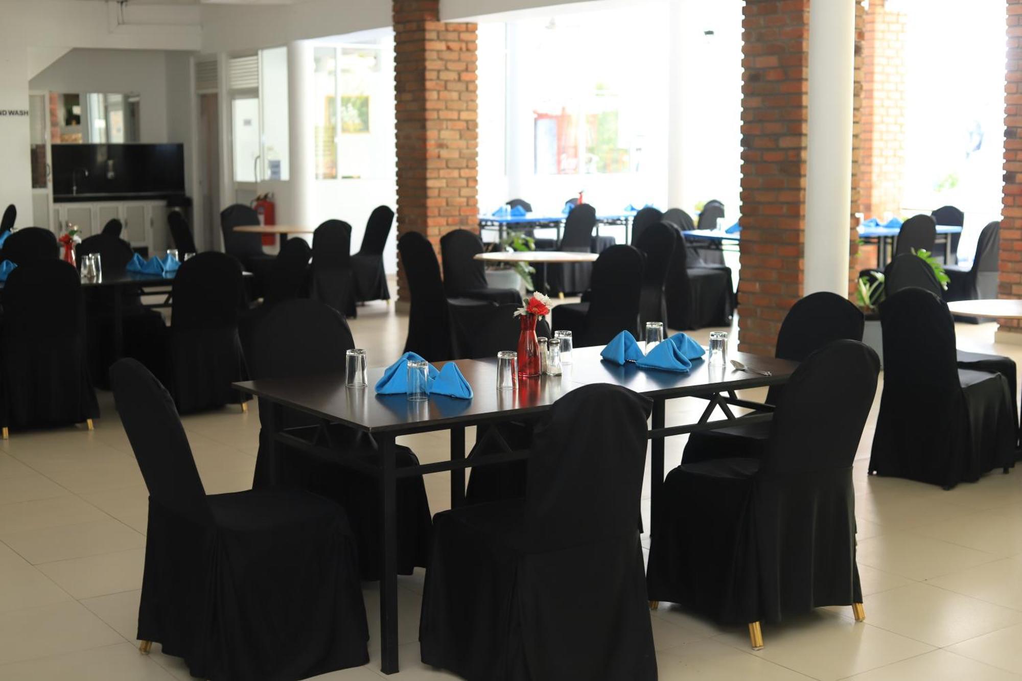 K And K Country Resort Minuwangoda Exterior foto